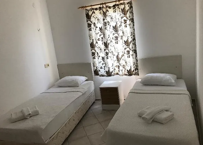 Gulan Hotel *